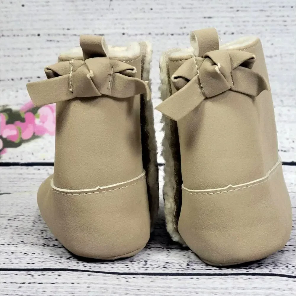 Osh Kosh B'gosh Baby Girl Suede Pull On‎ Boot, Tan, Size 3-6 months